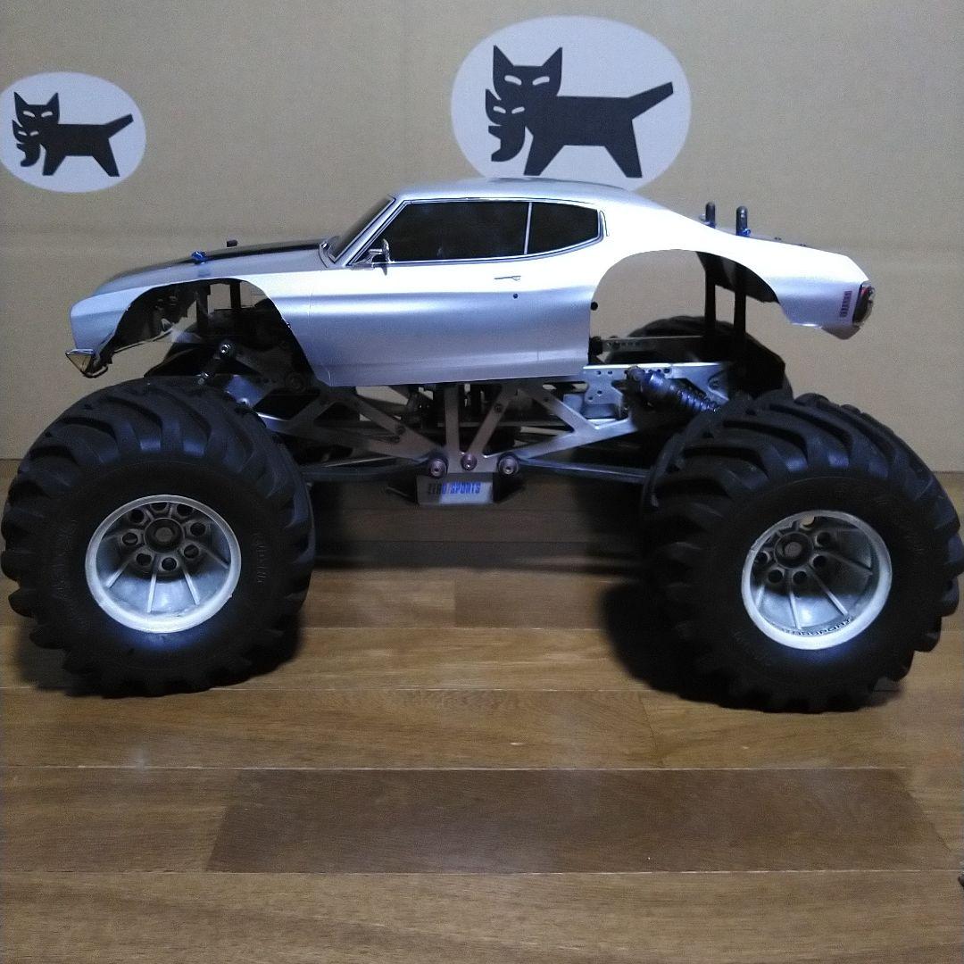 京商　エンジンカー　マッドフォース　モンスタートラック　1/8