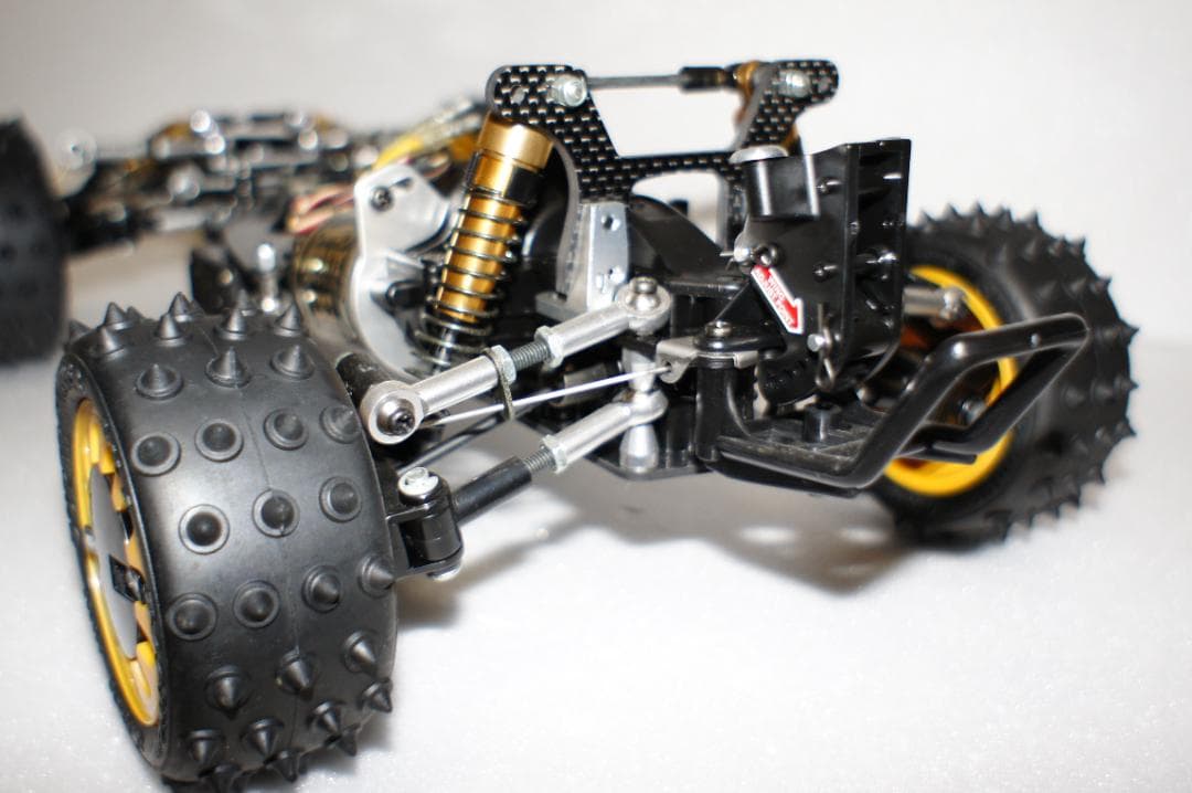 タミヤ　TAMIYA　アバンテ　シャシーのみ