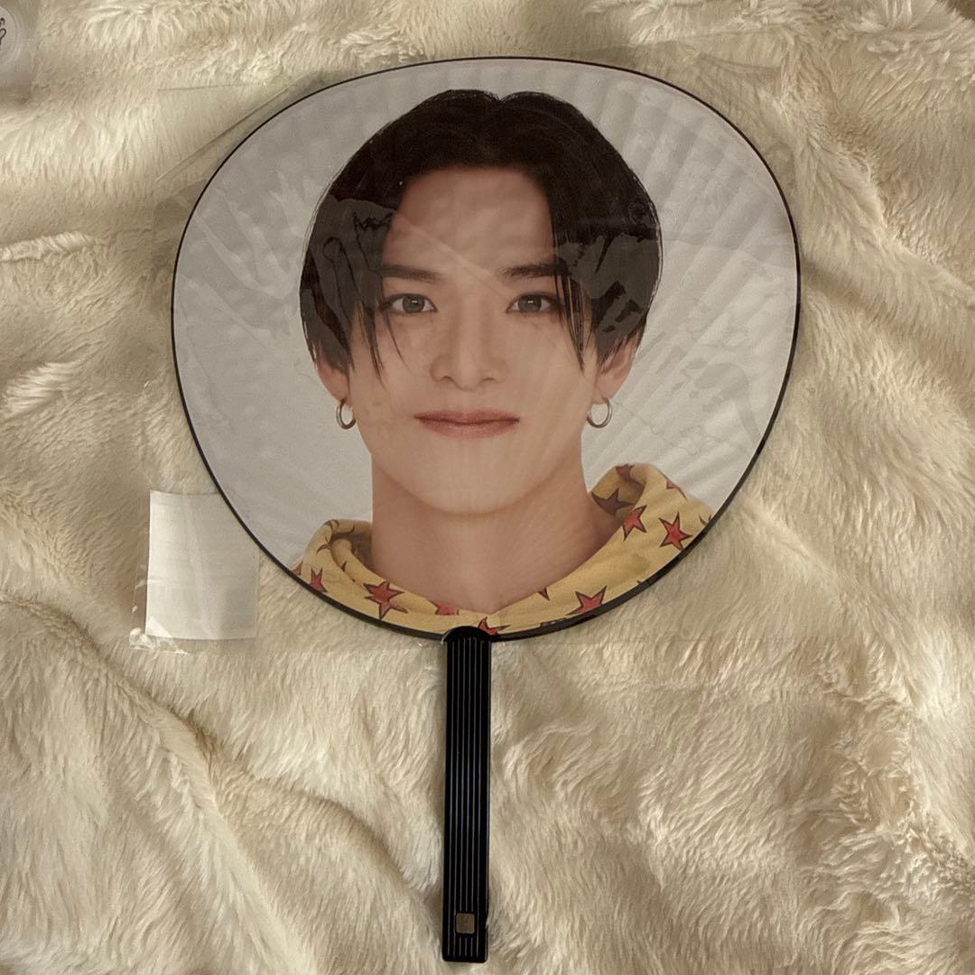 TREASURE アサヒ グッズセット ぬいぐるみ・うちわ・写真カード