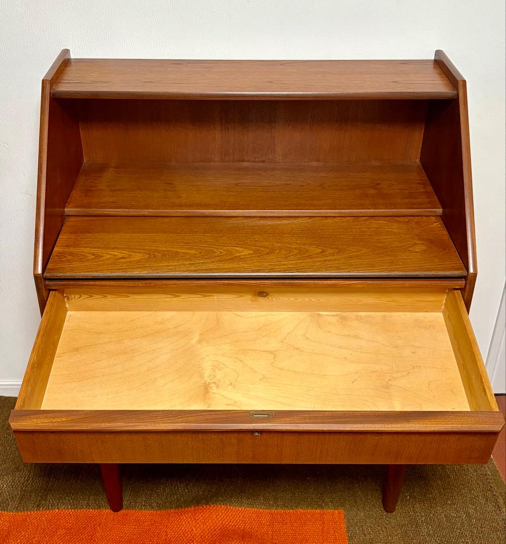 北欧家具ミラー付きライティングビューロ　デンマーク　チーク