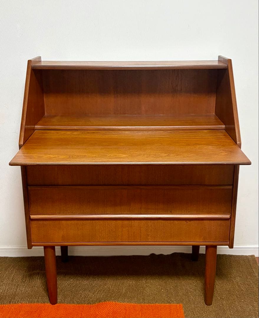 北欧家具ミラー付きライティングビューロ　デンマーク　チーク