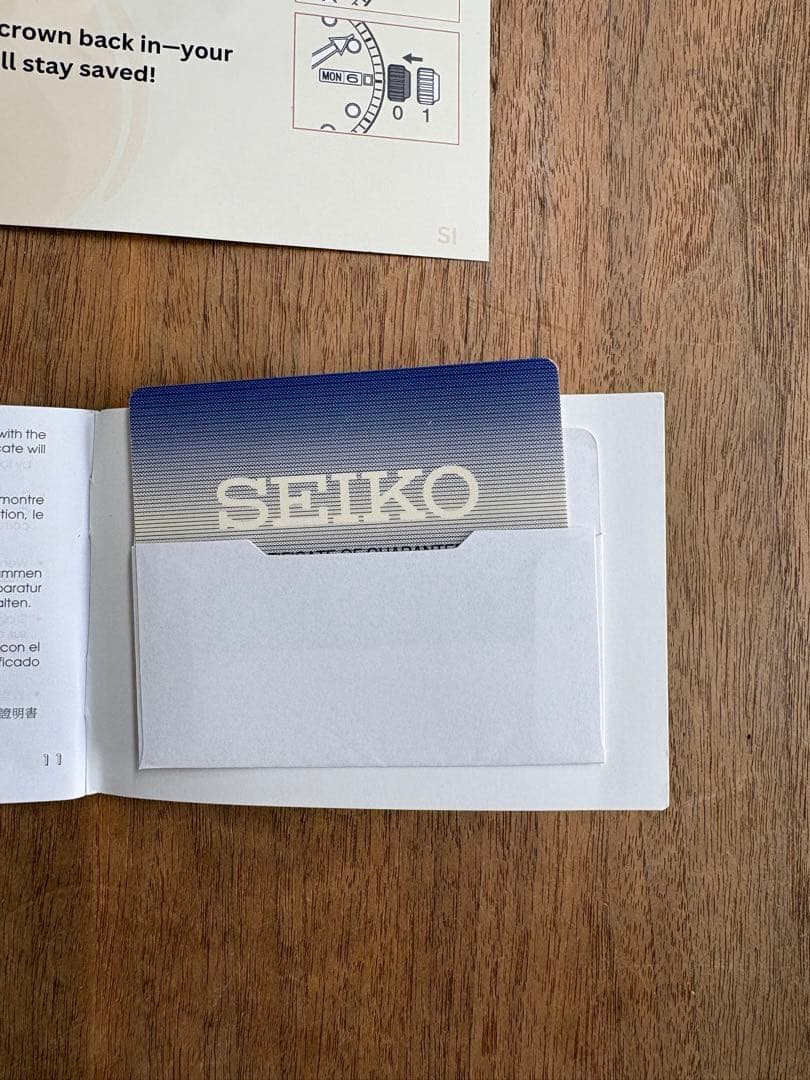 し*も様 新品SEIKO 5アラビック文字盤 藤原ヒロシ fragment 自動