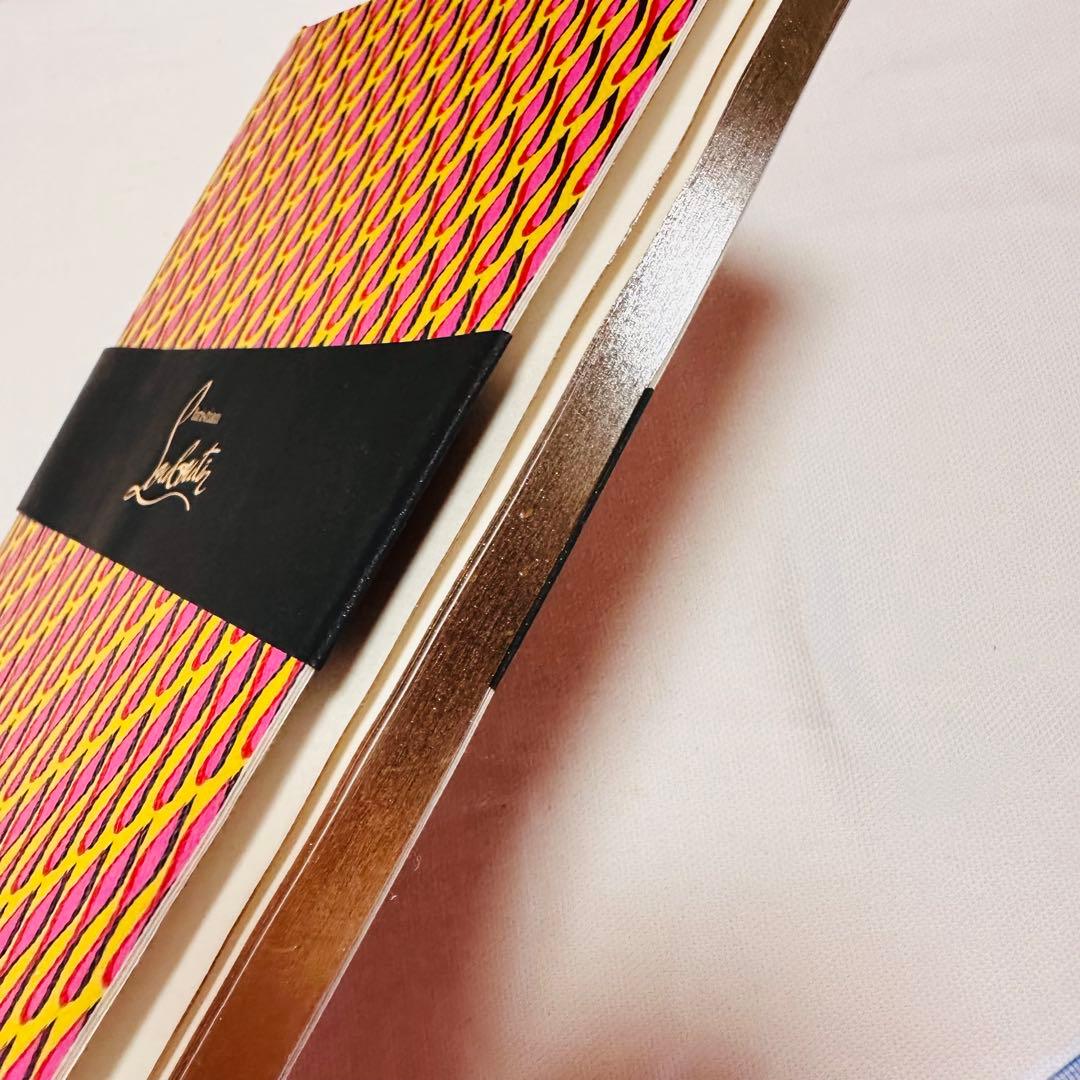 入手困難 レア クリスチャン・ルブタン ノート 非売品 コレクション