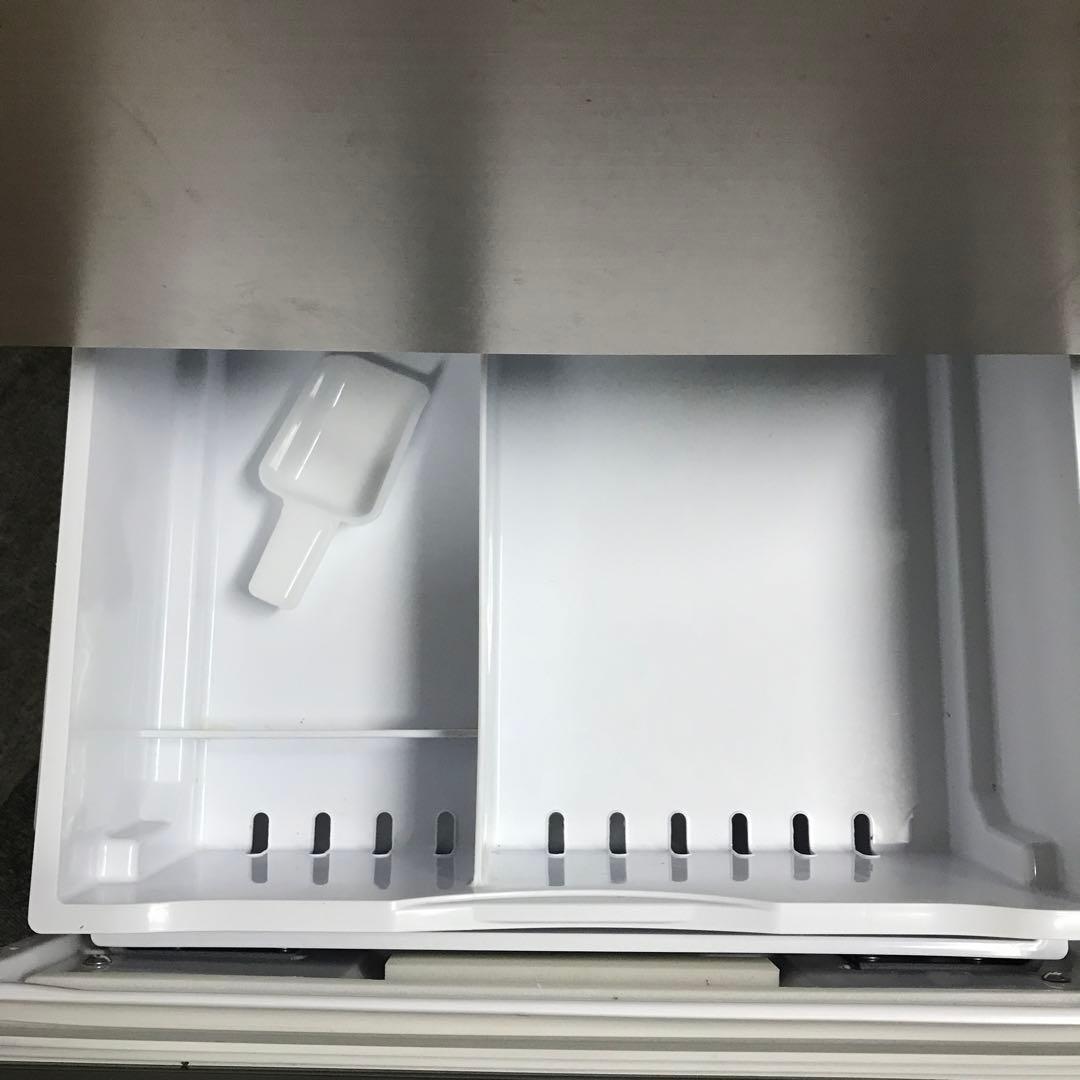 【極美品】HITACH　ノンフロン冷凍冷蔵庫　R-V32RV　2022年製 K