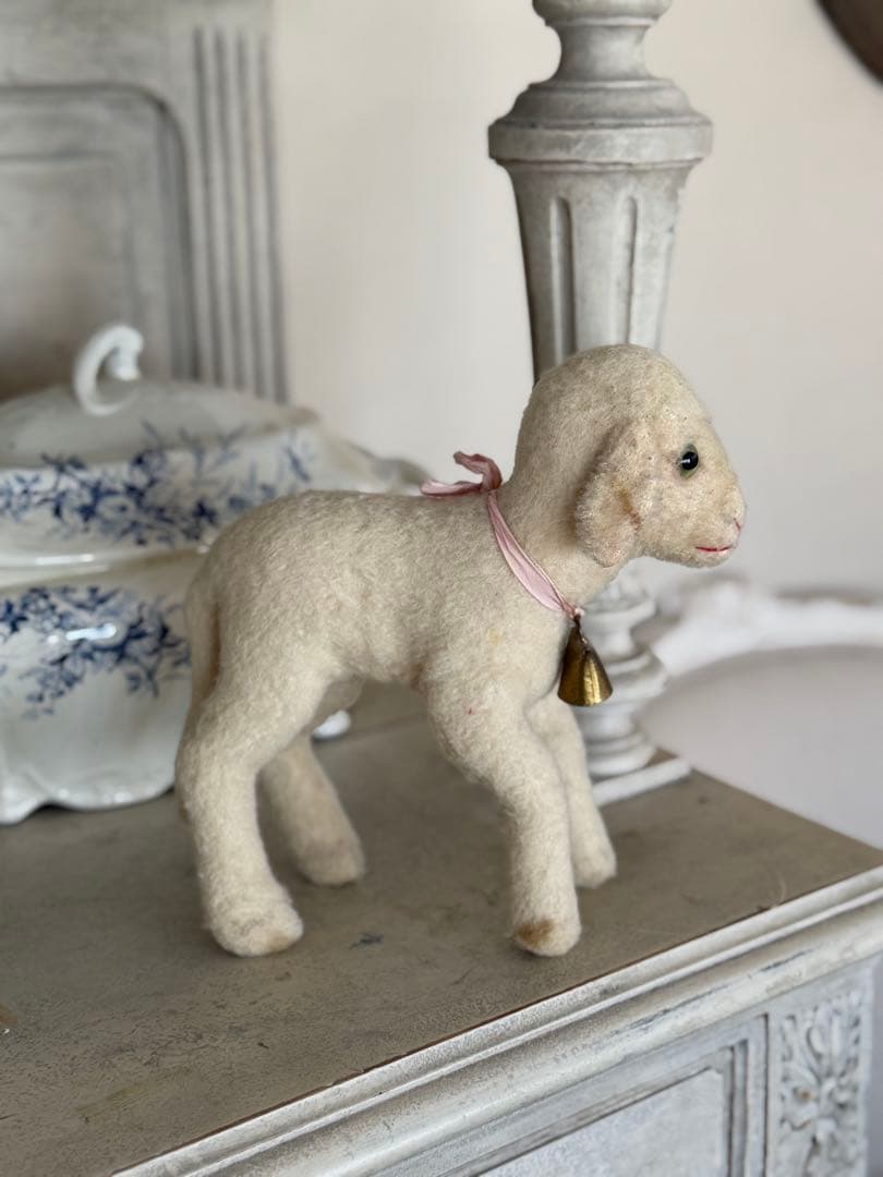 ドイツアンティーク　シュタイフlamby白の羊ぬいぐるみ