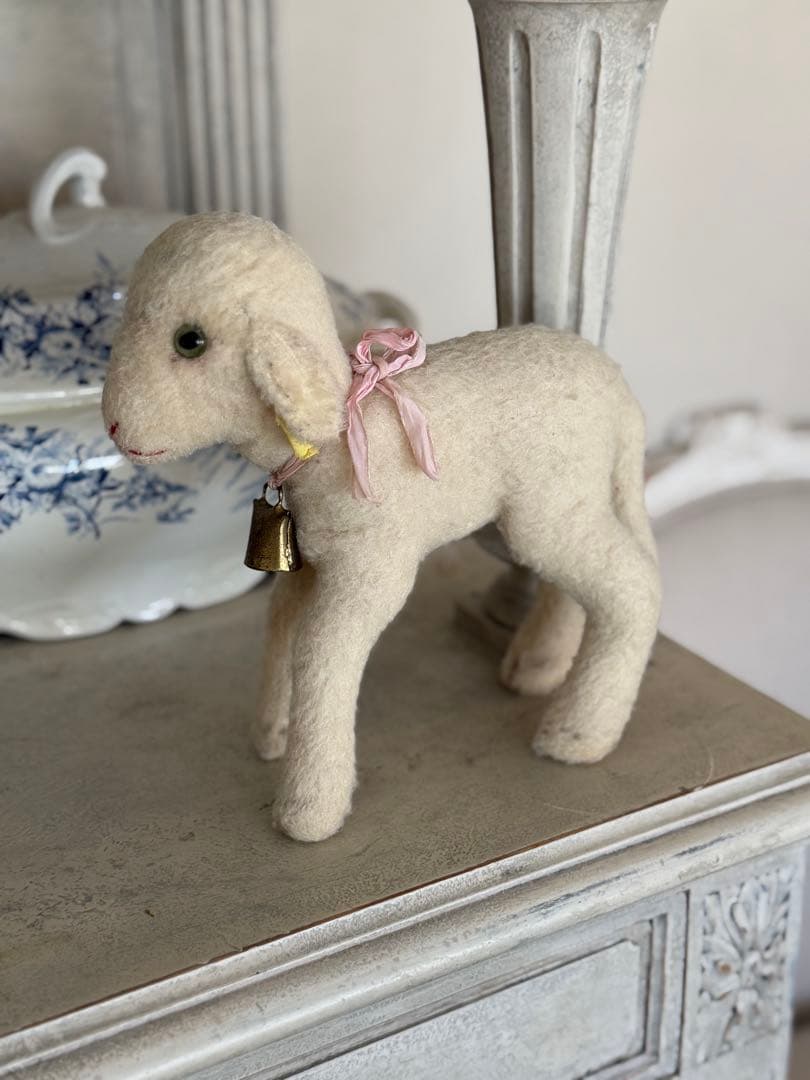 ドイツアンティーク　シュタイフlamby白の羊ぬいぐるみ