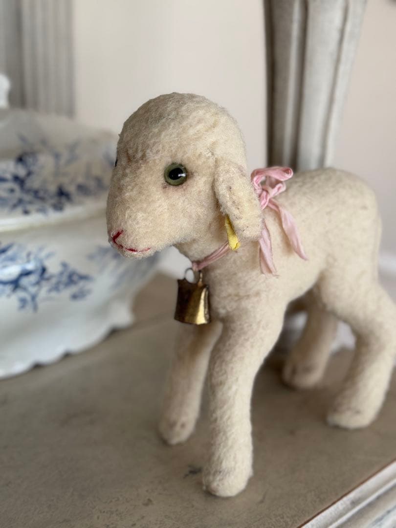 ドイツアンティーク　シュタイフlamby白の羊ぬいぐるみ