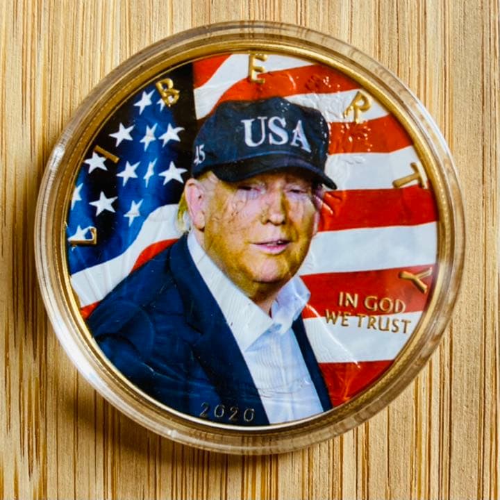 【世界限定100枚】レア　トランプ大統領　カラー銀貨　リベラル