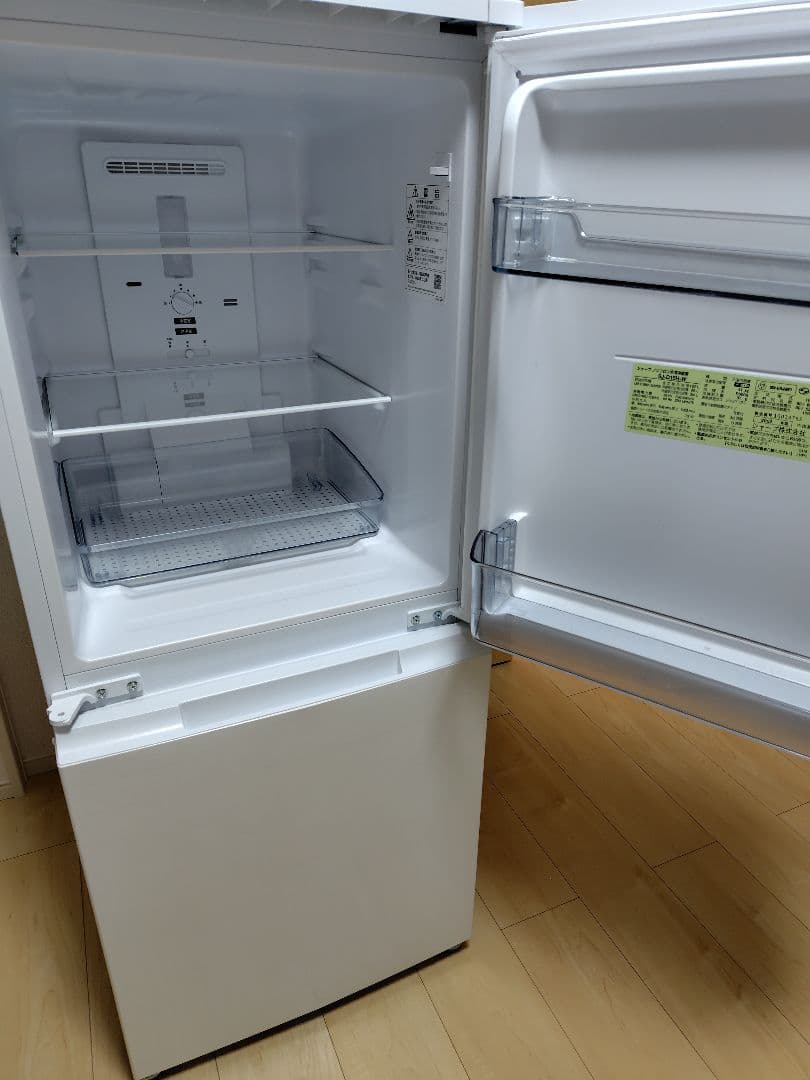 【急募】SHARP 冷蔵庫 SJ-D15H-W 2022年製