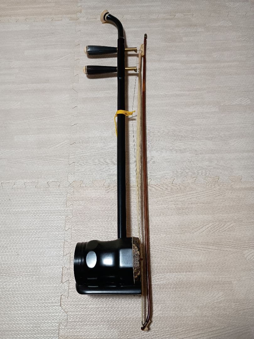 二胡　美品　ほぼ未使用
