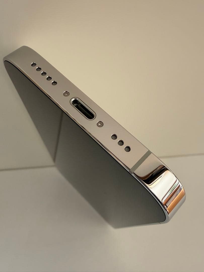 Apple iPhone 14 Pro 256GB シルバー SIMフリー