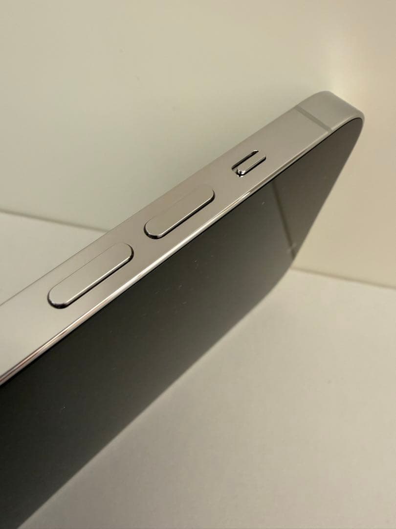 Apple iPhone 14 Pro 256GB シルバー SIMフリー