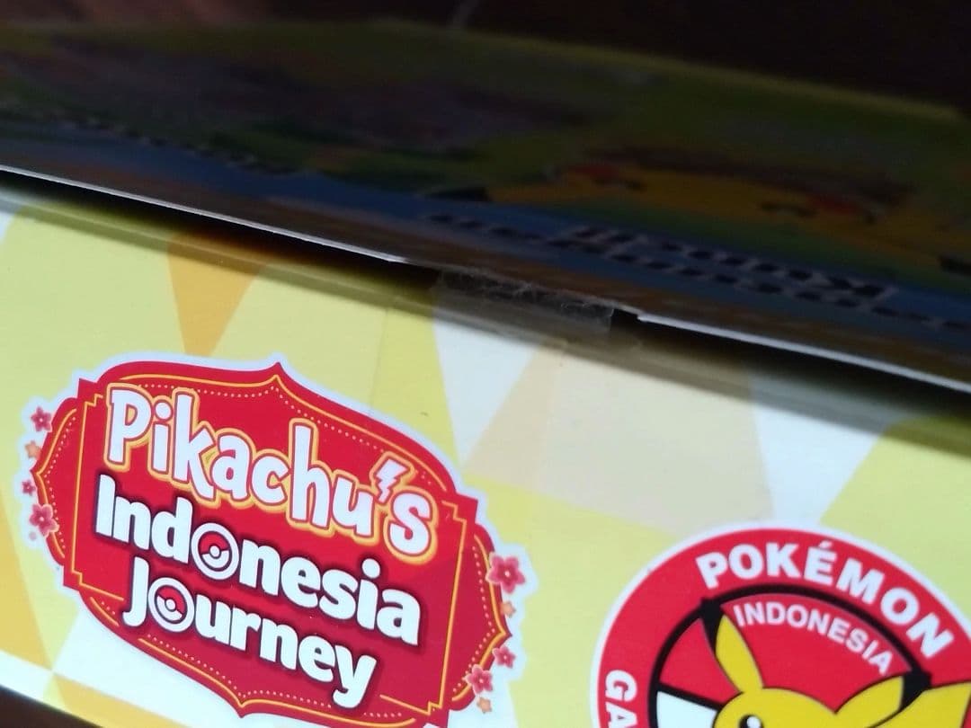 m*0様 未開封　バティックピカチュウ　セット　インドネシア限定　箱凹みあり