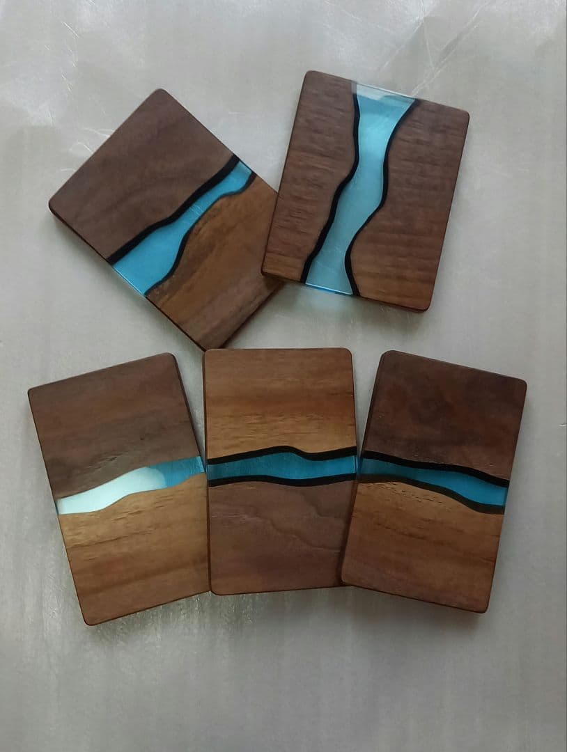 リバーテーブル　レジンテーブル　サイドテーブル　キャスター付き　キッチンワゴン