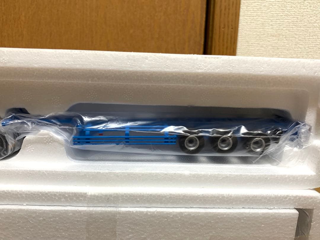 トミカ リミテッド ヴィンテージ ネオ　日野 プロフィア 海上コンテナトレーラー