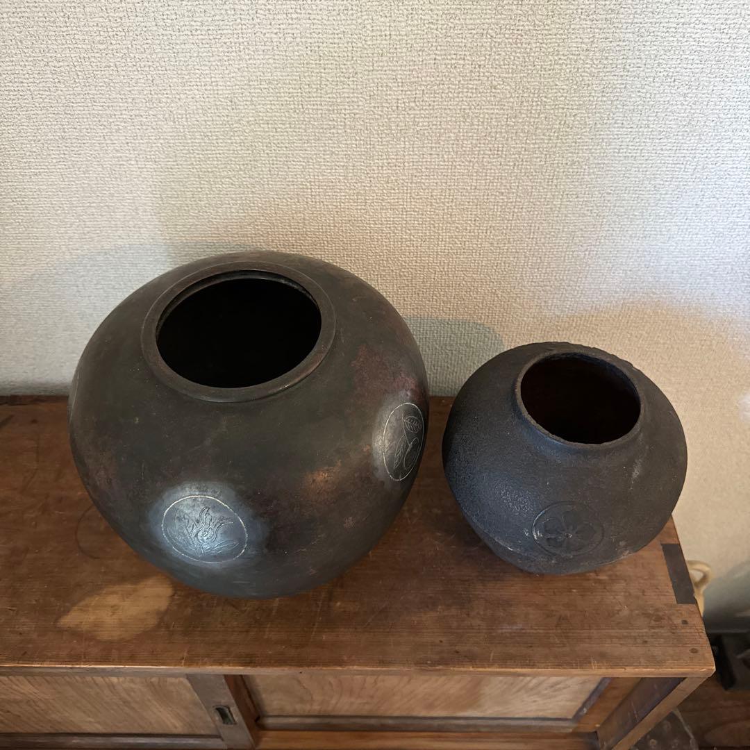 鉄製日本古美術の壺2個セット