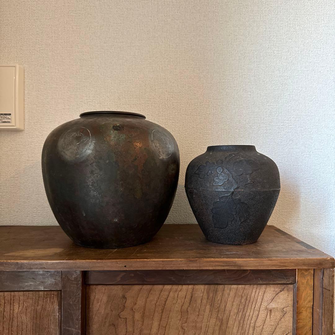鉄製日本古美術の壺2個セット