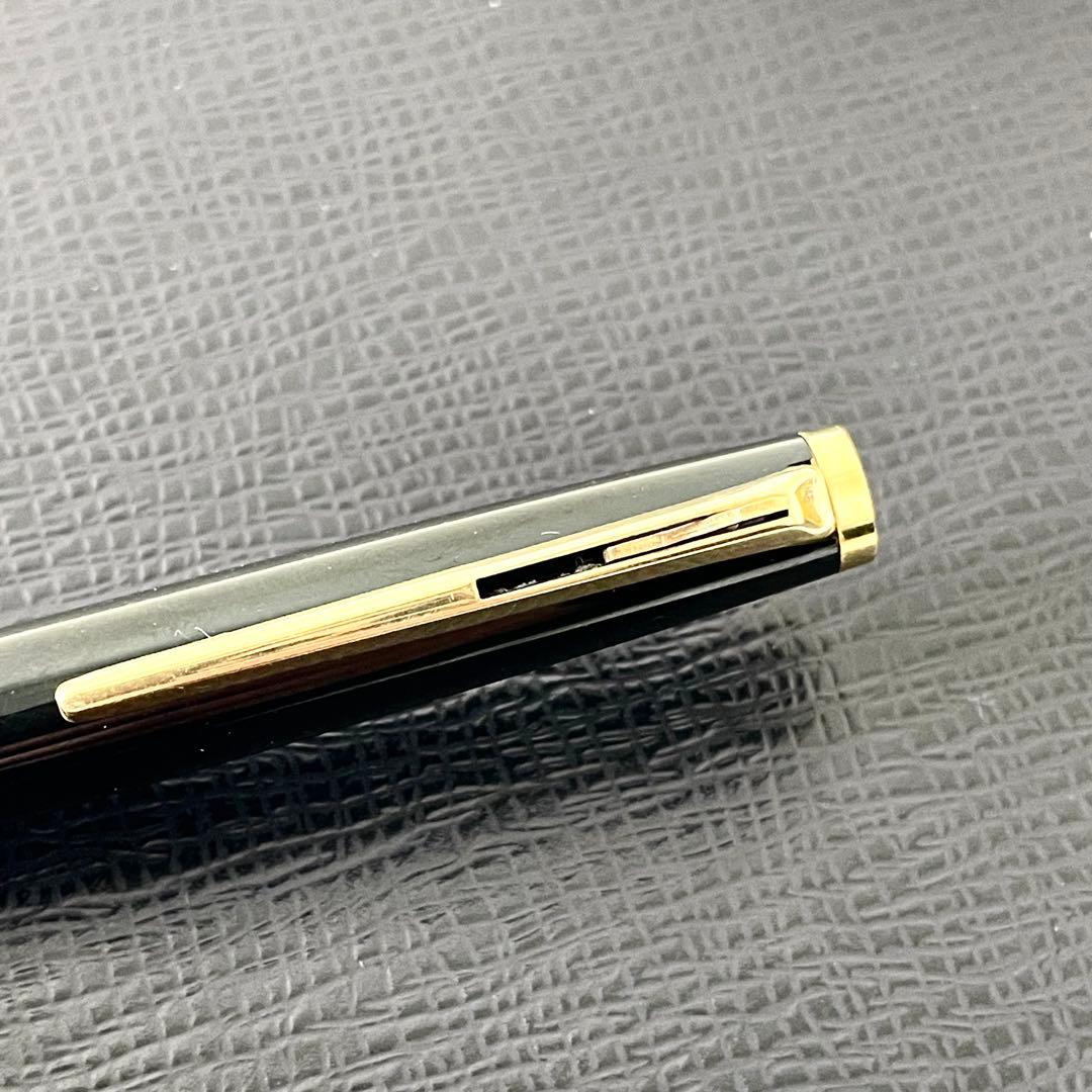 モンブラン　Mont Blanc ボールペン　ブラック　黒