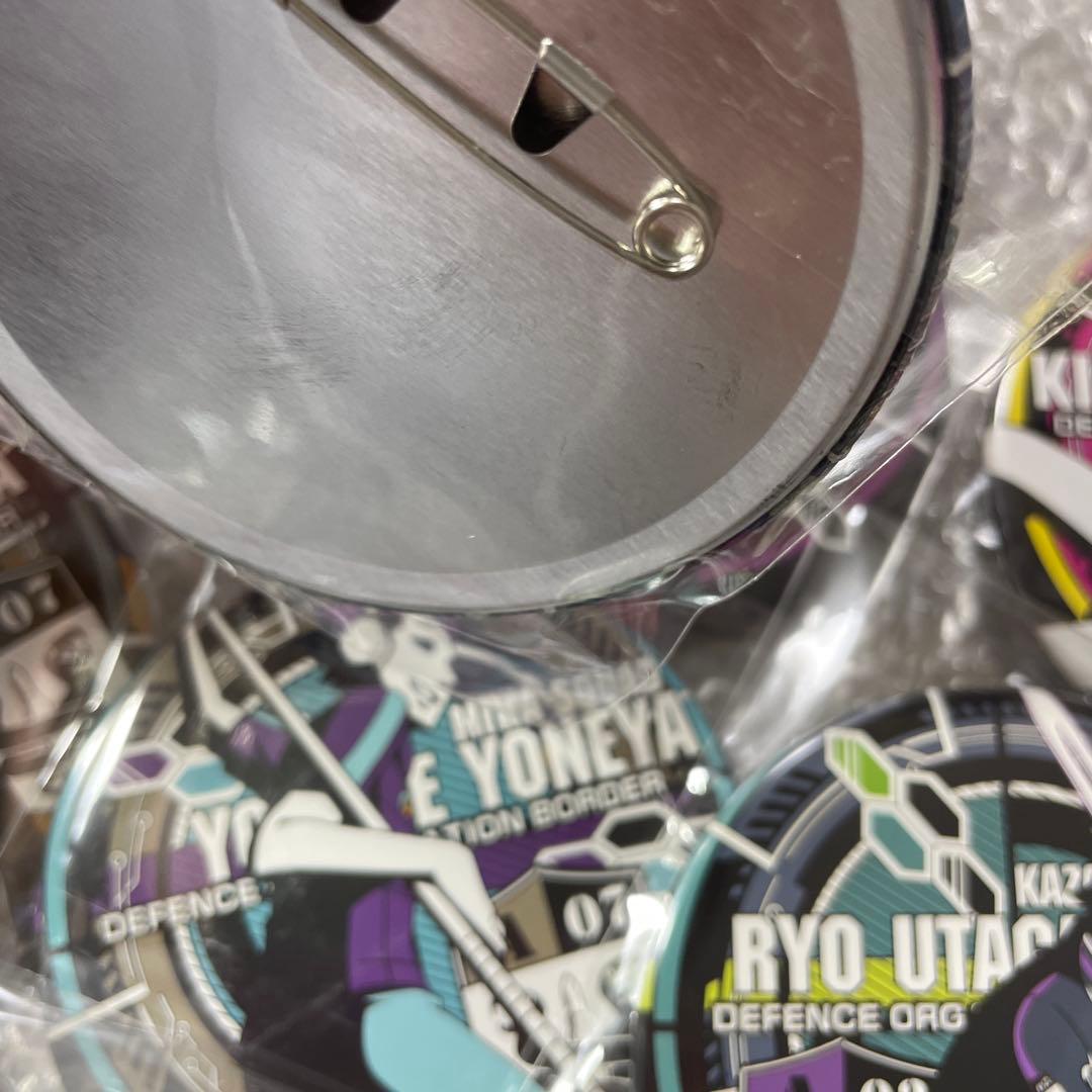 ワールドトリガー ドでか缶バッジ