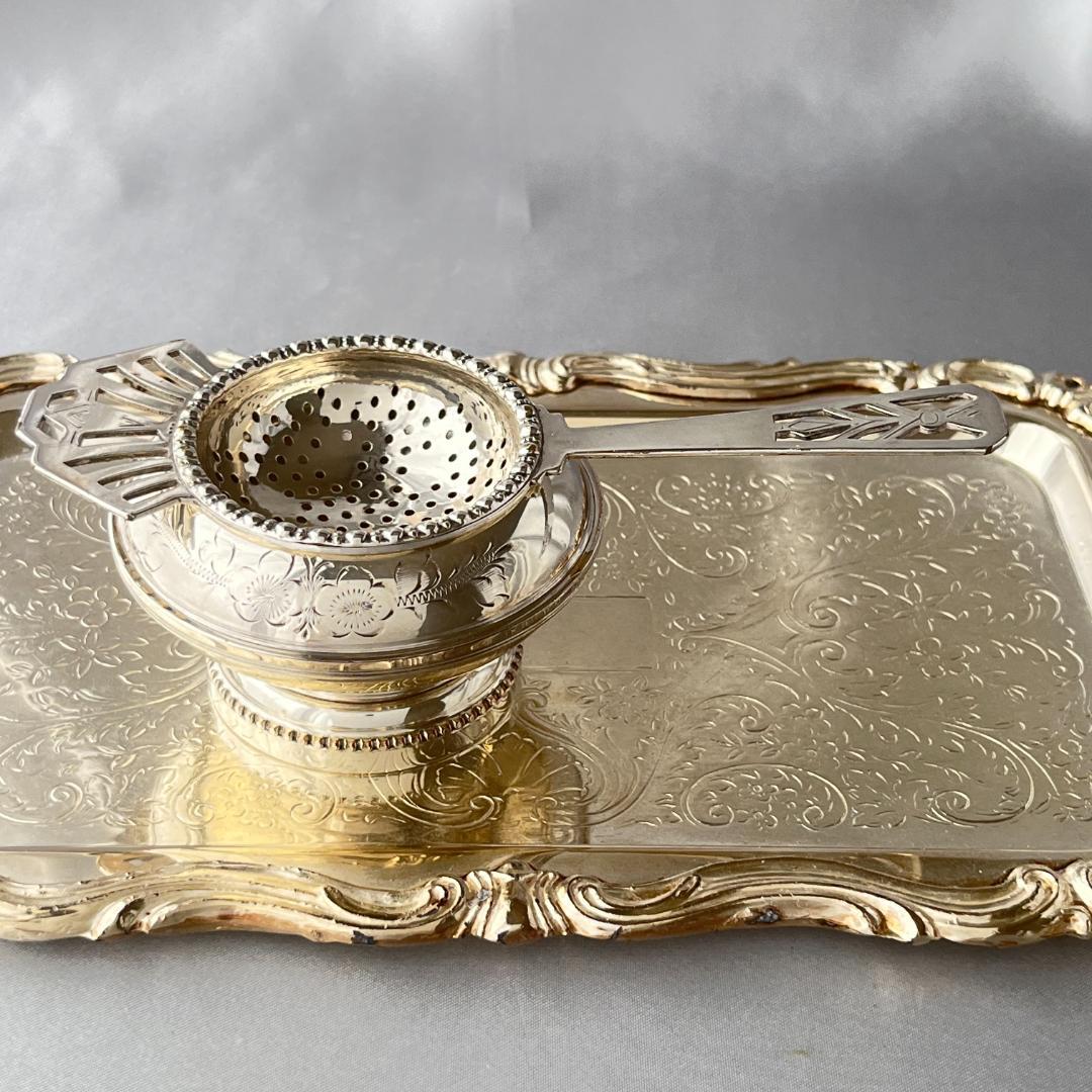 【英国】 ビクトリアン ティーストレナー / スタンド【シルバープレート】