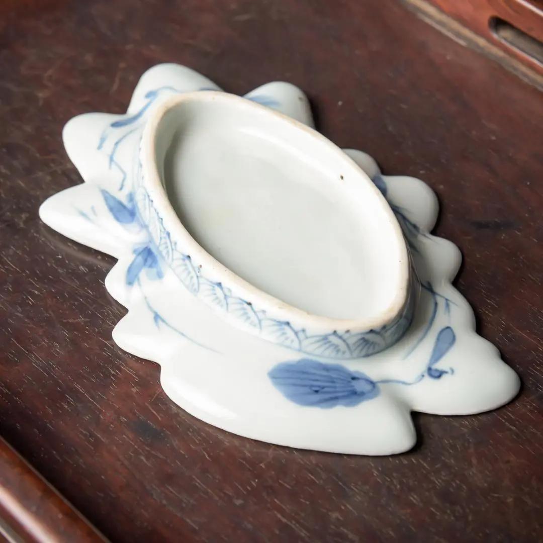 Yuish ◆138◆　鍋島焼絵皿　染付　孔雀図　小皿　藍鍋島　古伊万里