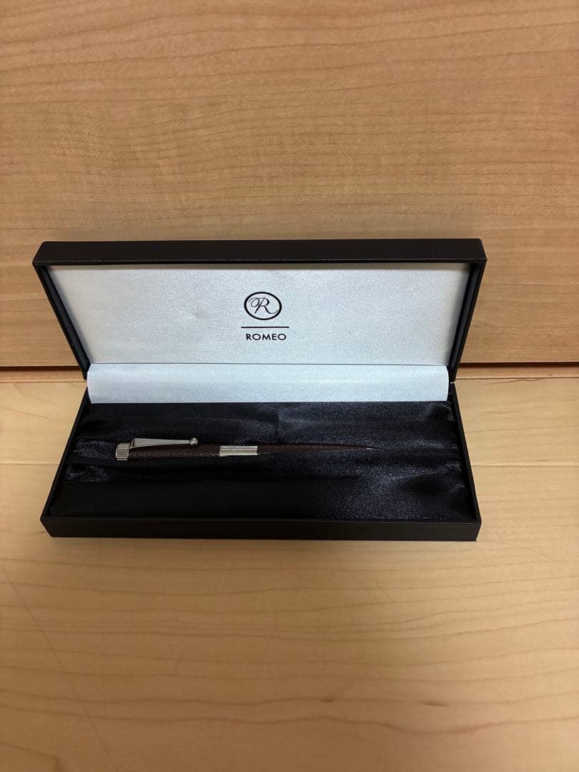 本日限定セール　Romeo No.3 細軸　ロメオ No.3 レザー調