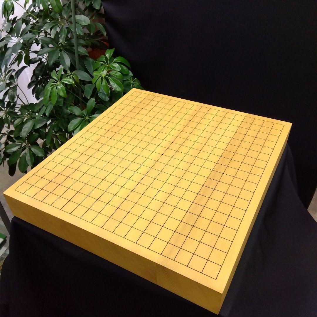 【新榧しんかや　２寸卓上碁盤　柾目】