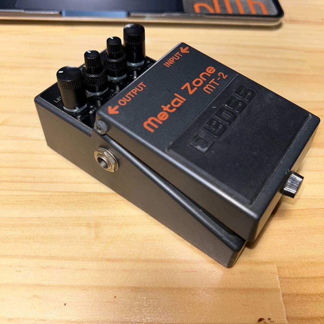 BOSS l Zone MT-2 ギターエフェクター