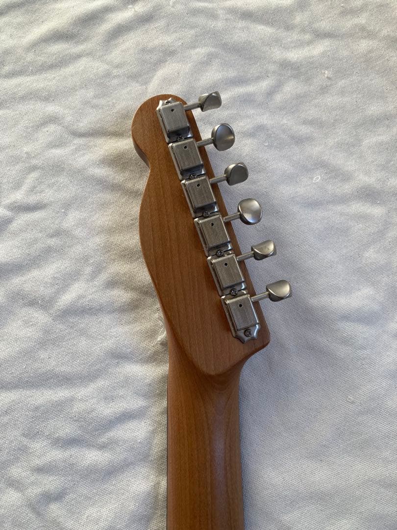 テレキャスタータイプ　コンポーネントギター