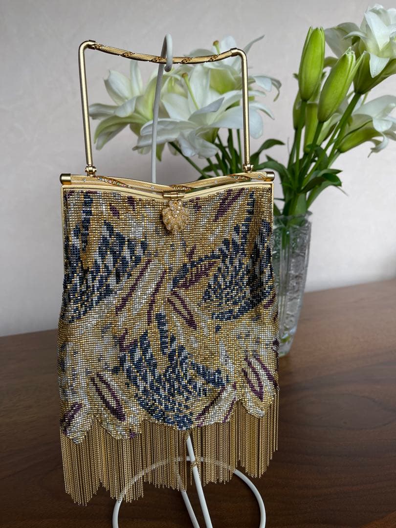 delicat ビーズ織り 花柄 パーティーバッグ フリンジ付き