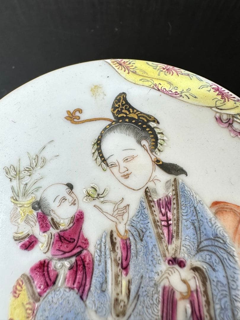 中国 清時代　咸豊年製　粉彩 香合 古美術　骨董　アンティーク