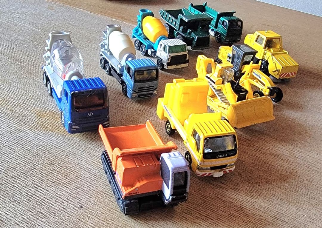 トミカとミニカー 87台セット