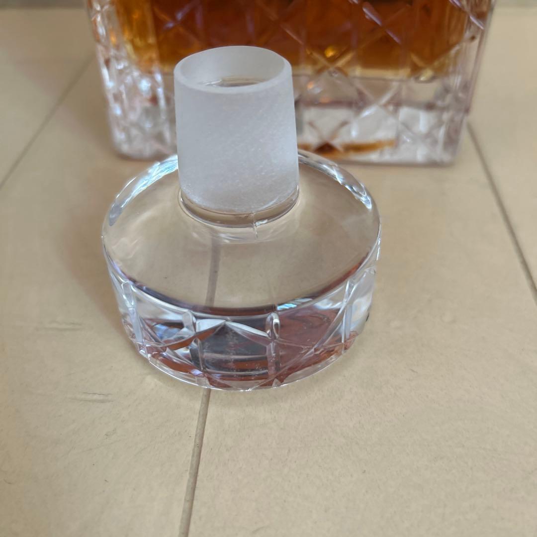 古酒　サントリー　ウイスキー インペリアル 未開封　クリスタルグラスの替え栓付き