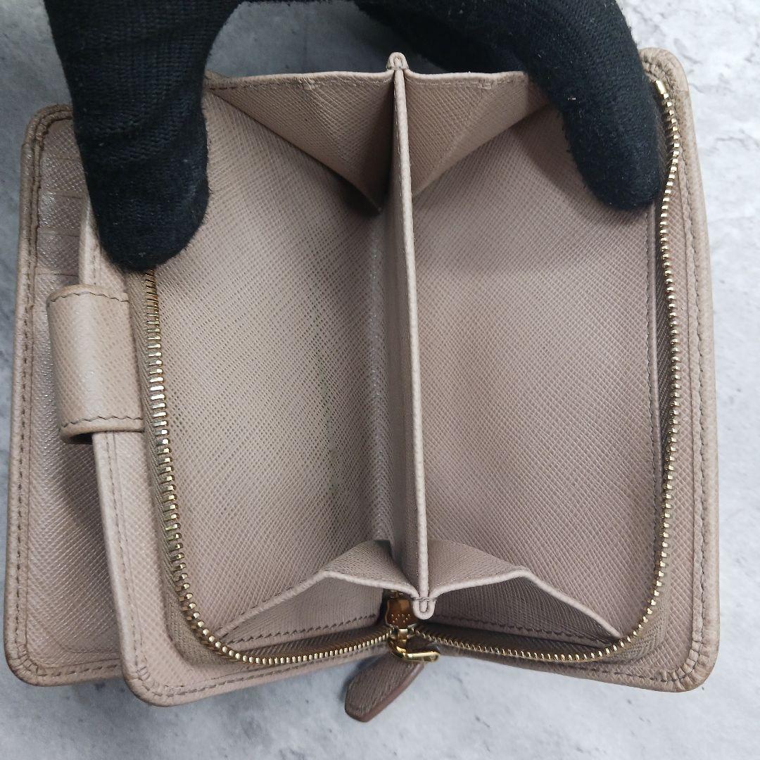 ✨美品✨ プラダ 二つ折り財布 ベージュ サフィアーノ