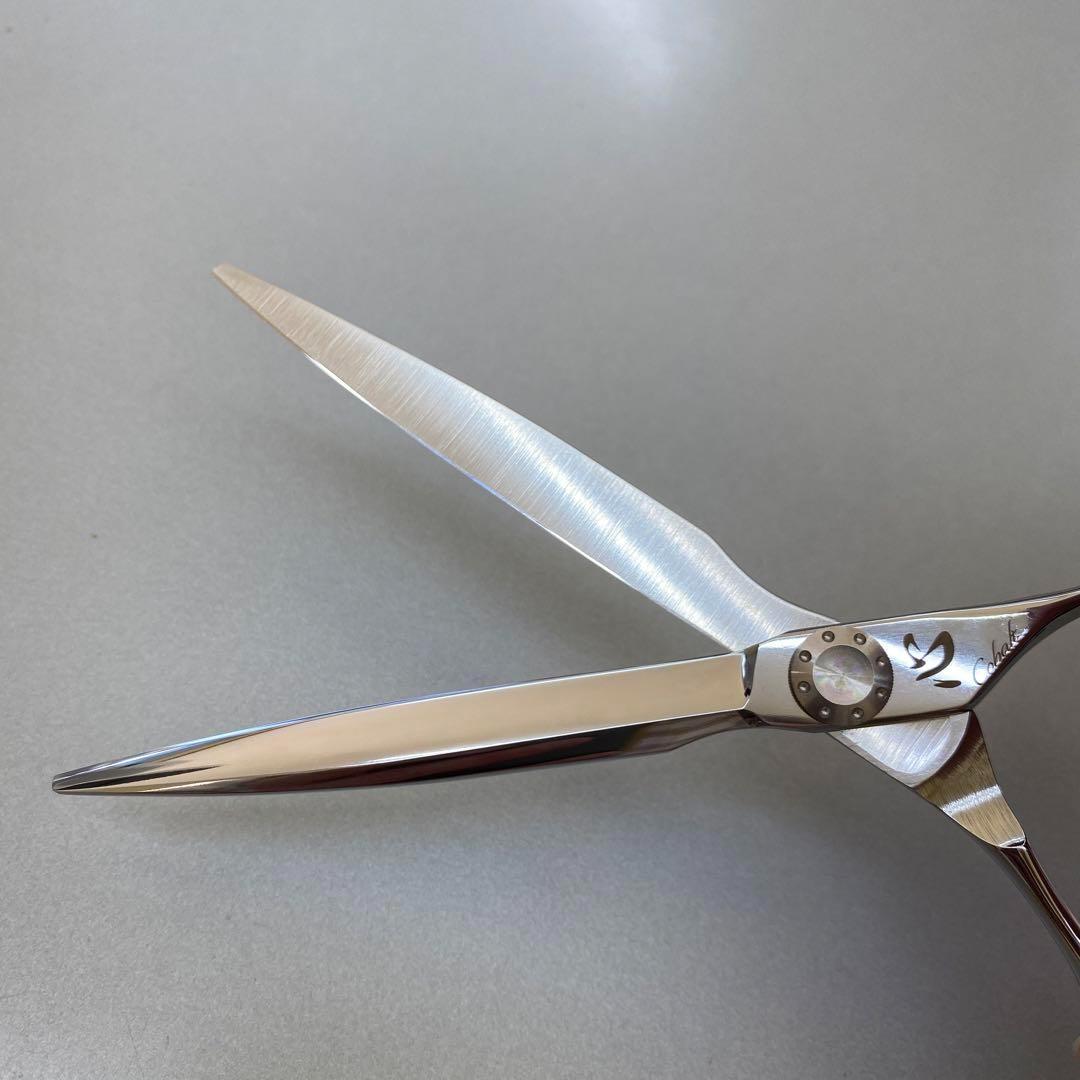 6,8インチシザー 新品 切れ味抜群 ベアリングネジ開閉スムーズさくさく切れます