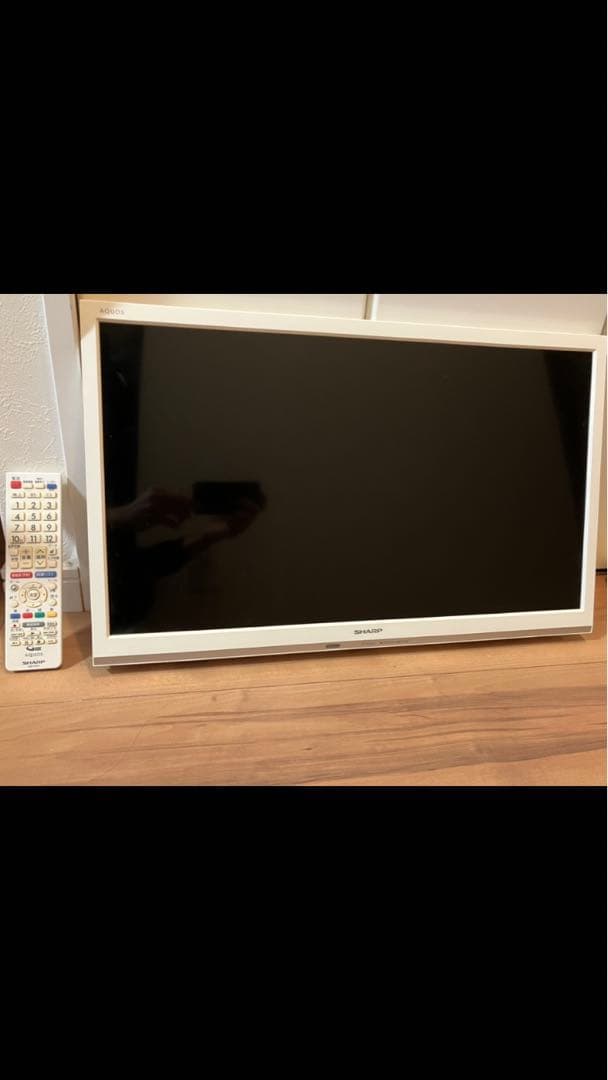 SHARP AQUOS ホワイト 2T-C24ADW 24V型