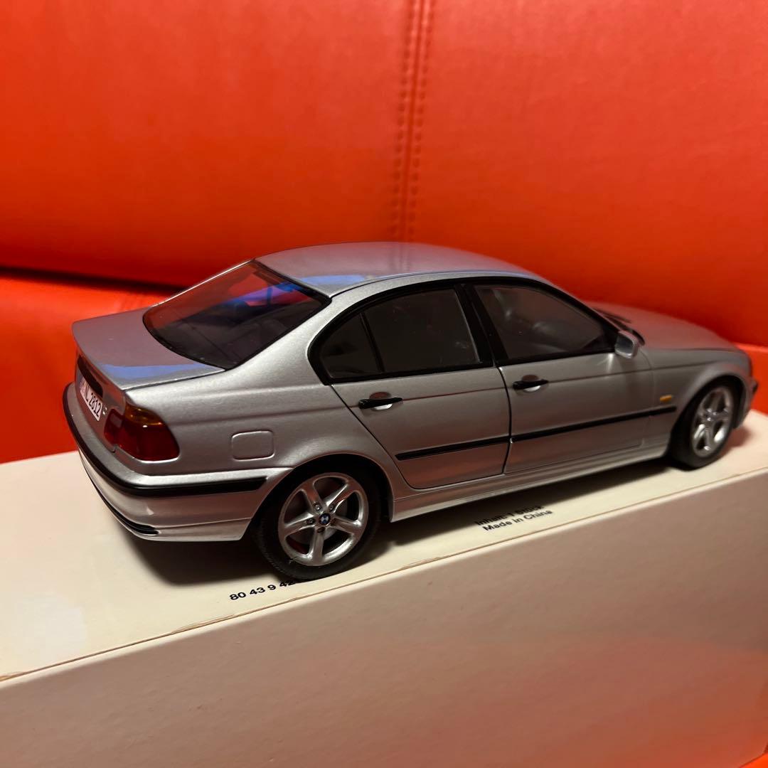 希少‼️ BMW E46前期　1:18 フィギュア　ミニカー