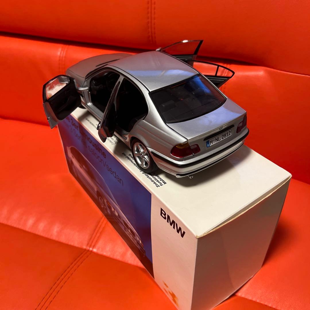 希少‼️ BMW E46前期　1:18 フィギュア　ミニカー