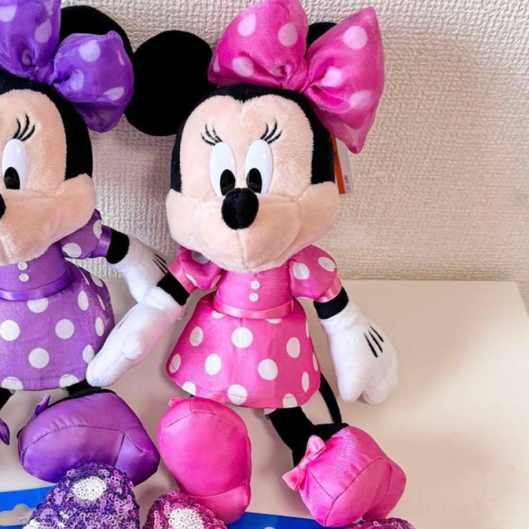 新品タグ付き　ディズニー　ミニー　ぬいぐるみチャーム　ピンク　ミニーの日