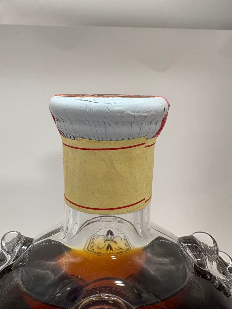 古酒　未開封　コニャック　ルイ13世　八角　箱　バカラ　栓　冊子　30年以上保管