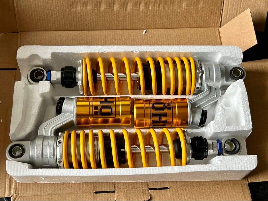 オーリンズ　リアサスペンション