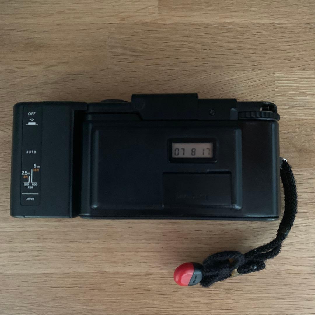オリンパス　フィルムカメラ　XA4MACRO フラッシュ付き