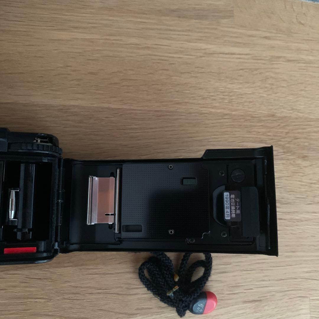 オリンパス　フィルムカメラ　XA4MACRO フラッシュ付き