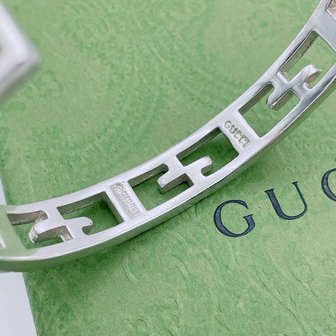 GUCCI バングル　スクエアG シルバー　Gシェイプ　ブレスレット