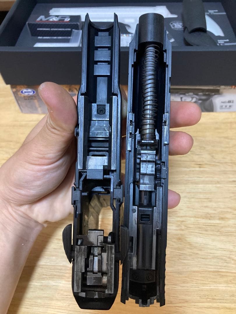 東京マルイ M&P9 ガスブローバックハンドガン