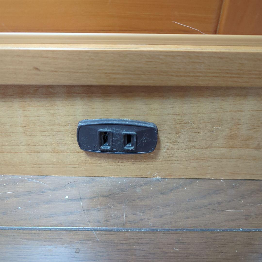 カウンター下引き戸キャビネット