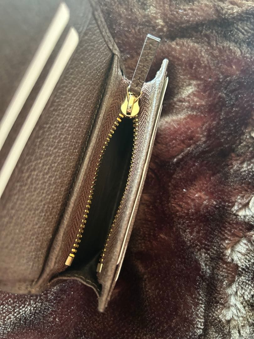 GUCCI GGキャンバス 二つ折り財布