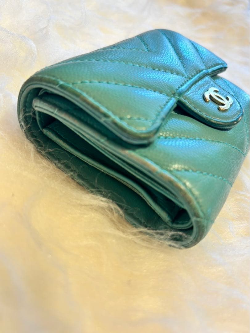 CHANEL☆シャネル三つ折り財布