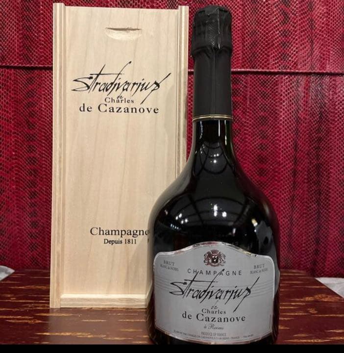 ストラディバリウス　シャンパン