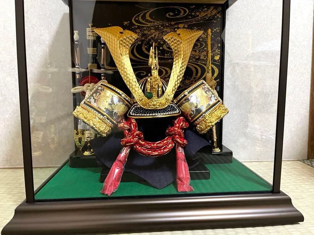 兜飾りと衣装セット　未使用に近い